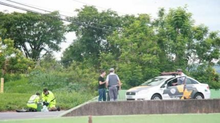 A equipe da Concessionária Colinas, que tem a concessão da rodovia, tentou os primeiros socorros mas não foi possível reanimá-lo.