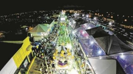 Desfiles acontecerão nos dias 6, 7 e 9 de fevereiro