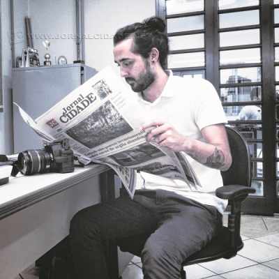 Lucas Calore é Editor de Web do Jornal Cidade e faz a interface do impresso com o digital