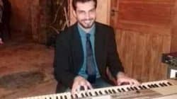 Amigos, familiares e apoiadores estiveram no lançamento do disco de Silas, que aconteceu na Pizzaria Bella Capri, no dia 21