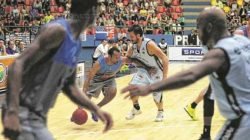 Time rio-clarense reagiu no último período, mas não o suficiente para vencer o jogo