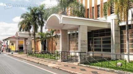 O clube oferece muitas opções aos sócios, que vão desde a prática de esportes, a como aproveitar momentos de lazer nas piscinas e também eventos sociais ao longo do ano na cidade de RC