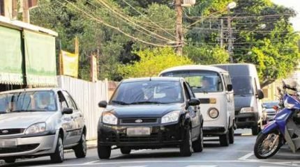 Motoristas devem ficar atentos e procurar canais oficiais para obter informações do IPVA