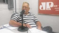 René Neubauer, presidente do Comissão Organizadora do Carnaval, no estúdio da Rádio Excelsior Jovem Pan News