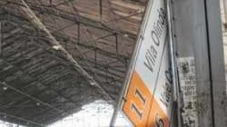 Placa danificada na Estação Ferroviária. Passageiros pedem melhorias no terminal urbano