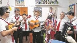 A Companhia São Lucas, de Limeira, esteve na cidade de Santa Gertrudes e passou por igrejas e residências preservando a tradição da Folia de Reis (Foto: Anselmo de Jesus Jannone)