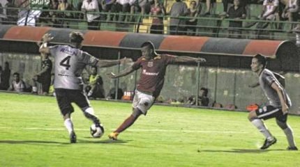 Apesar do empate por 1 a 1 com o Guarani na última rodada, para o técnico João Vallim, parte da imprensa e torcedores, este foi o melhor jogo do Rubro-Verde no campeonato até o momento