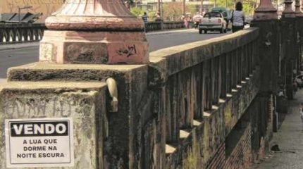 Série “O que eu vejo” - Intervenção urbana de Marina Florindo sobre o espaço urbano realizado em Belo Horizonte, capital mineira, nos anos de 2013 e 2014