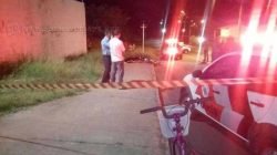 Advogado foi baleado na cabeça enquanto andava de bicicleta na Avenida dos Estudantes na noite desta quarta-feira (10)