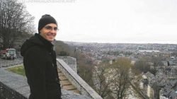 Na foto, Fabio Santos na Bélgica. Ele conta como foi o clima na cidade em que mora, Leuven, situada a 50 quilômetros de Bruxelas