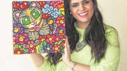 Joana conta que tudo começou devido a sua paixão por gatos, mas que agora pinta diversos pets