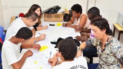 O evento aconteceu no Clube Tamoio, no bairro do Estádio, e foi realizado em parceria com o Coletivo de Juventude Negra Nkenge