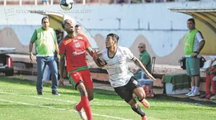 Contra o Rio Branco, Luís dos Reis avaliou o time de maneira positiva, principalmente no segundo tempo, quando empatou o jogo (Foto: Sanderson Barbarini/Foco no Esporte)