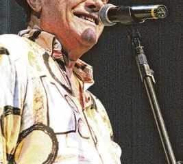 Aos 81 anos, Germano Mathias lança um novo álbum e canta seus 60 anos de carreira em Rio Claro