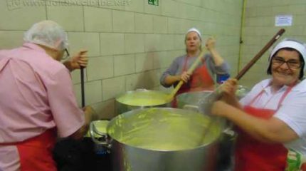 Além das barracas, aos sábados acontecerão jantares italiano