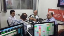 Debate durante o Jornal da Manhã, da Rádio Excelsior Jovem Pan News