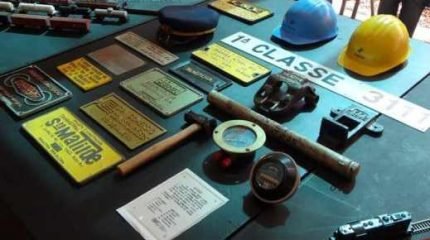 Vários artigos dos trabalhadores da ferrovia ficaram expostos para o público em mostras anteriores