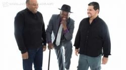 Os ingressos serão vendidos por R$ 25,00 na quadra da Escola de Samba, na hora do evento; além da atração, DJ Minduim animará a noite