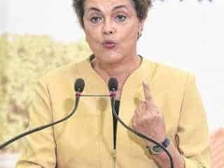 Pesquisa realizada pela Limite e contratada pelo Jornal Cidade aponta que a maioria dos rio-clarenses é favorável ao impedimento da presidente (Foto: José Cruz/Agência Brasil)