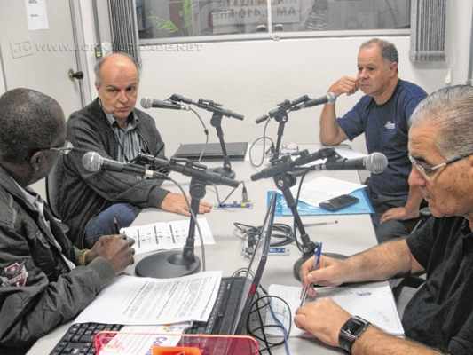 Sérgio Ferreira (à esquerda) também foi entrevistado no Jornal de Esportes da Excelsior Jovem Pan News da última sexta-feira (29)