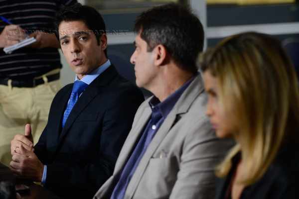 Delegados falam em coletiva sobre estupro coletivo de uma jovem de 16 anos. Coletiva aconteceu nessa sexta-feira (27), no RJ