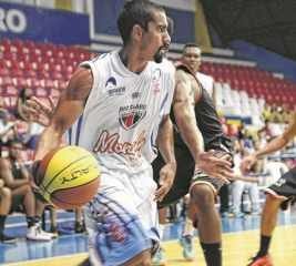 Time rio-clarense visa a nova vitória para seguir na liderança do estadual