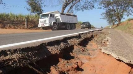 Leitor reclama de más condições da estrada. No trecho em RC, pista já foi palco de mortes