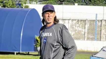 CONFIANÇA: Galo Azul vem realizando uma série de jogos-treino; na última segunda-feira (27) empatou por 0X0 com o Mogi Mirim