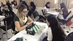 Em Rio Claro, cerca 3.500 atletas, tendo em vista as escolas, além do Clube de Xadrez, praticam a modalidade, sendo muitas crianças, adolescentes e jovens com êxitos nas mais distintas competições