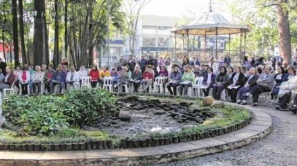 Além da isenção do IPTU, idosos têm disponibilidade de passagens de ônibus gratuitas