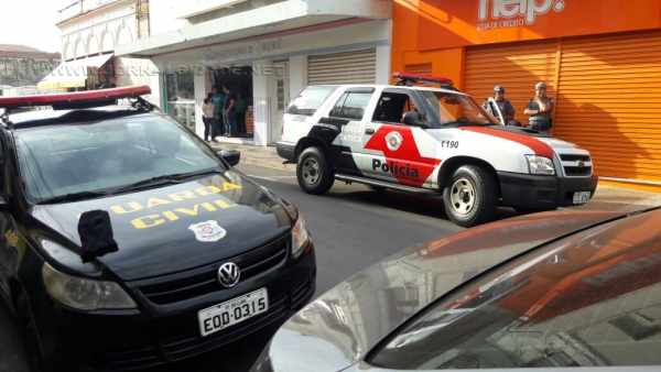 As funcionárias teriam disparado o 'botão de pânico' e a empresa de segurança acionou a PM