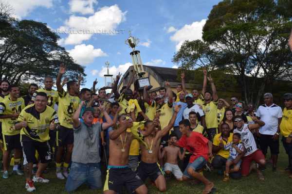 Embate final: EC José Ometto venceu o Praça V EC nos pênaltis em partida no último domingo (3)
