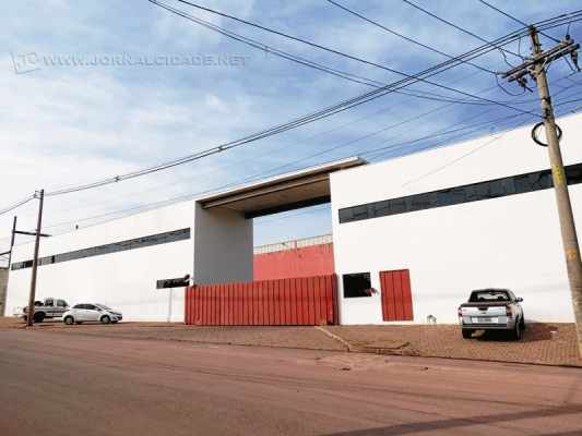 Na foto, a fachada da empresa Luizzi, que demitiu 223 funcionários da unidade em Rio Claro após queda de 70% em seu faturamento