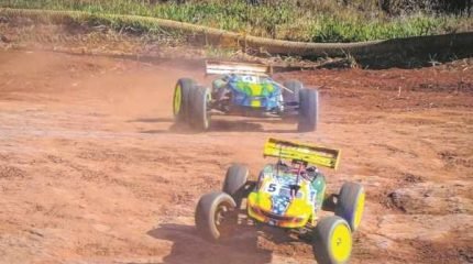 Nos dias 25 e 26 de junho foi realizada em Rio Claro a 5ª Etapa do XXI Campeonato Paulista de Automodelismo Off Road
