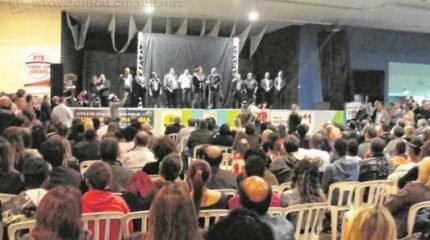 Filiados, candidatos e populares marcaram presença na convenção