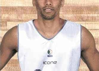 Pivô que já atuou no RCB deixa o Campo Mourão e retorna à Cidade Azul