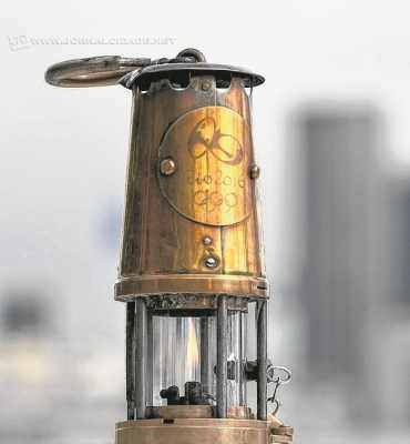 EMOÇÃO: Chama Olímpica chega à cidade do Rio de Janeiro