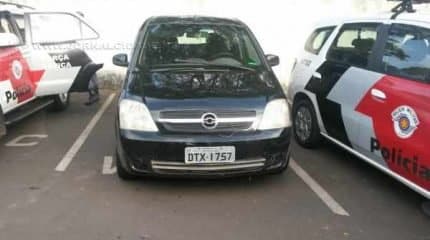 egundo informações da PM, cinco pessoas foram presas