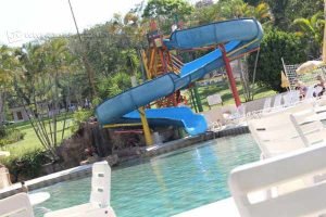 ...e não pode faltar a piscina