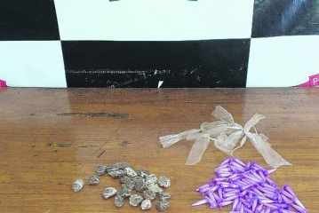 Na prisão do traficante no Guanabara, Polícia Civil apreendeu cocaína, maconha, crack e dinheiro