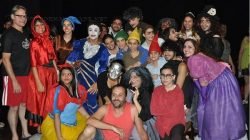 A montagem conta com a direção de Lucas Oliveira e Nicolas Del Prá e traz no elenco os alunos do TAMDEC e do Curso Livre de Teatro do Centro Cultural