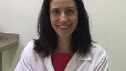 A farmacêutica Ana Carolina G. F. Otero