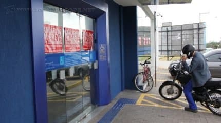 Agências bancárias do bairro Jardim Cervezão seguem em greve