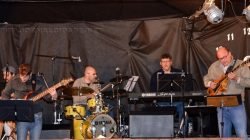 O encontro musical acontece entre os músicos Edu Hebling, Luciano Filho, William Nagib e Amílcar Lobosco