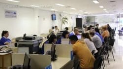 A agência do Atende Fácil funciona de segunda a sexta-feira, das 8h30 às 17h. Movimento era tranquilo nessa quinta-feira (17). Aos sábados o local não tem expediente