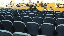 No registro fotográfico de arquivo, a sessão legislativa realizada no dia 11 de junho de 2012 que aprovou novas regras para nomeações