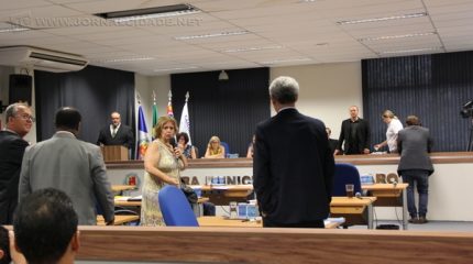 Vereadores de Rio Claro prestam homenagem ao ex-presidente Fidel Castro