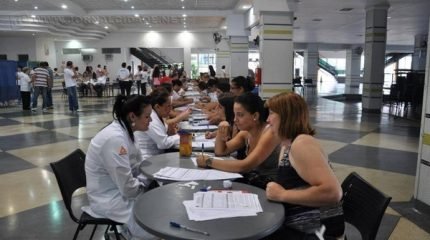 O cadastramento pode ser feito por meio de campanhas e também em hemonúcleos e hemocentros por todo o país