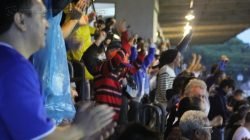 PRESENÇA! Torcida rio-clarista fez bonito e incentivou o escrete até o fim da participação no certame!