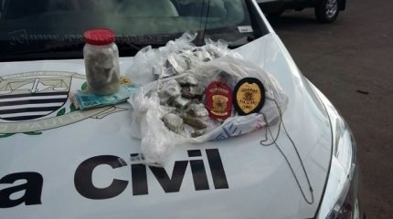 Prisão de dois traficantes foi realizada nessa quinta-feira (24), no Terra Nova. Último homicídio da cidade aconteceu no bairro